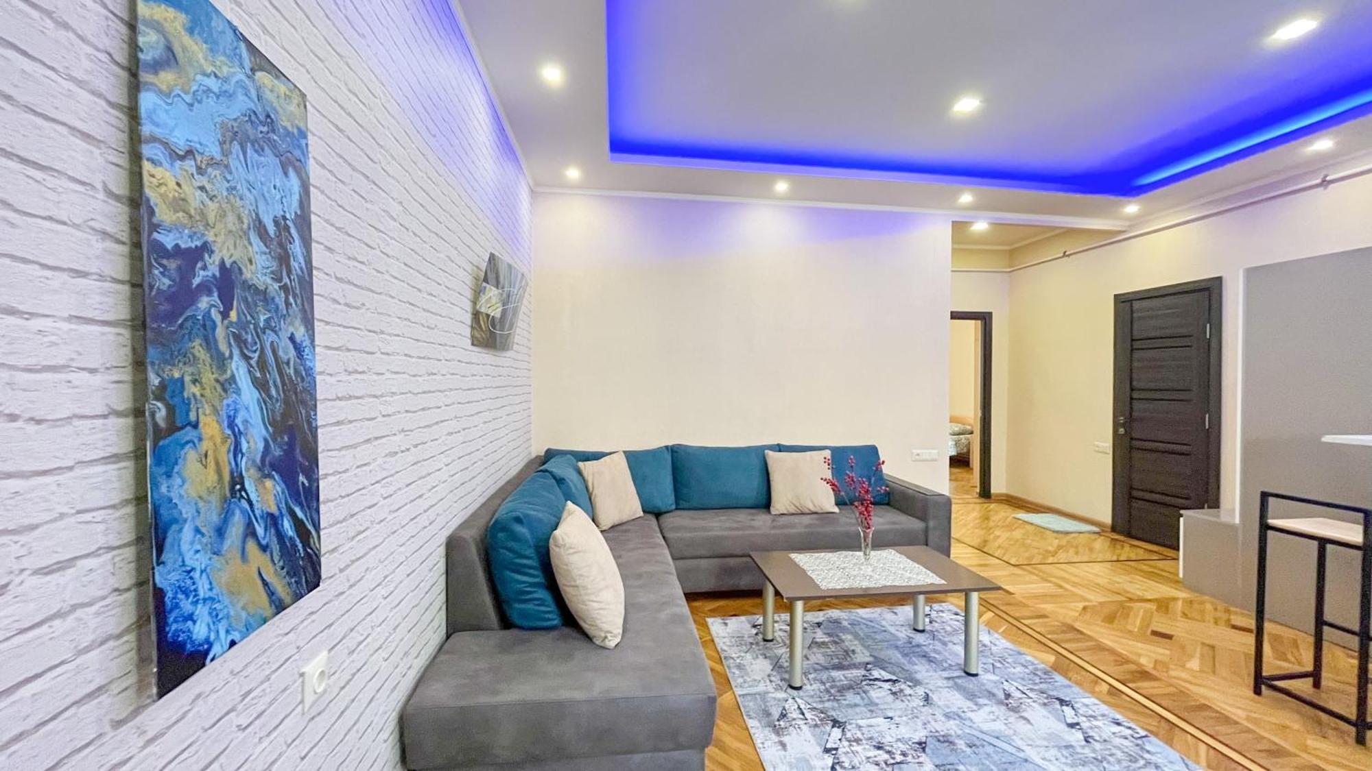 Комфортная И Спокойная Квартира Erivan Exterior foto